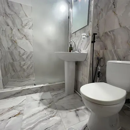 Urban Waves By The Sea Apartment *