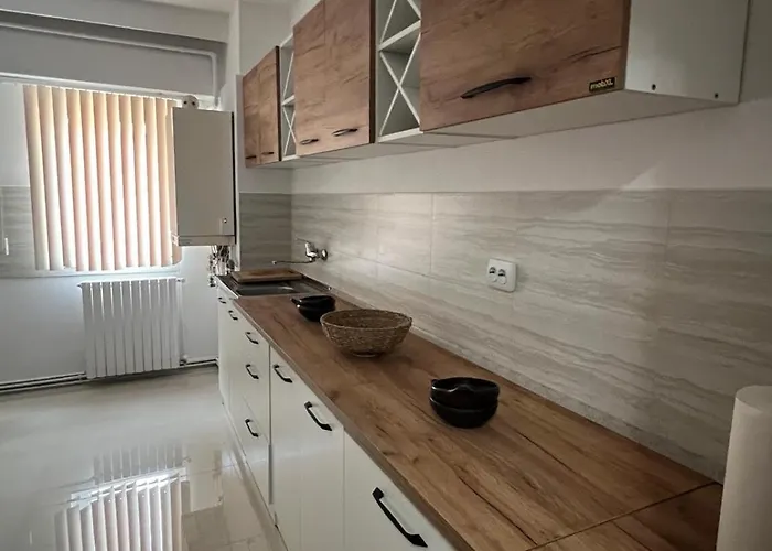 Urban Waves By The Sea Apartman *